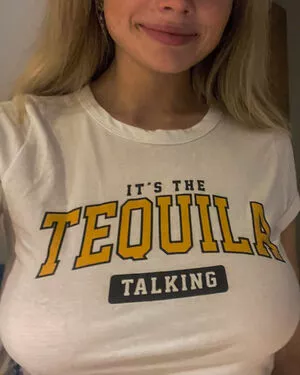 Natalie Alyn Lind / NatalieAlynLind / natalynlind nude photo #0345