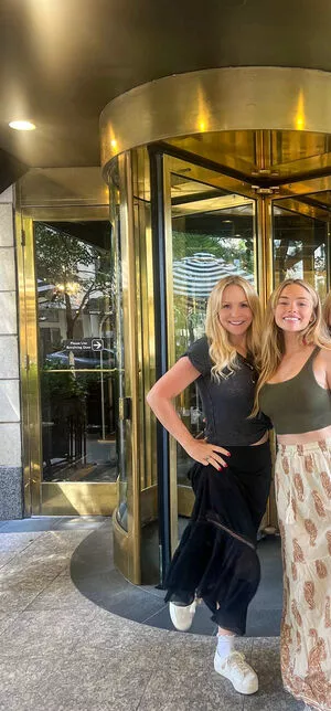 Natalie Alyn Lind / NatalieAlynLind / natalynlind nude photo #0360