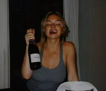 Natalie Alyn Lind / NatalieAlynLind / natalynlind nude photo #0363