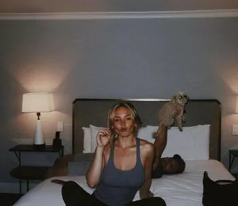 Natalie Alyn Lind / NatalieAlynLind / natalynlind nude photo #0364