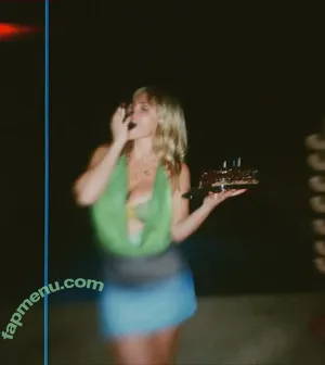 Natalie Alyn Lind / nataliealynlind / natalynlind nude photo #0923