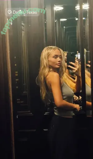 Natalie Alyn Lind / NatalieAlynLind / natalynlind nude photo #0928