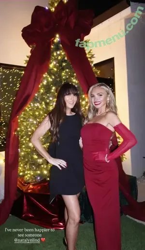 Natalie Alyn Lind / NatalieAlynLind / natalynlind nude photo #0944