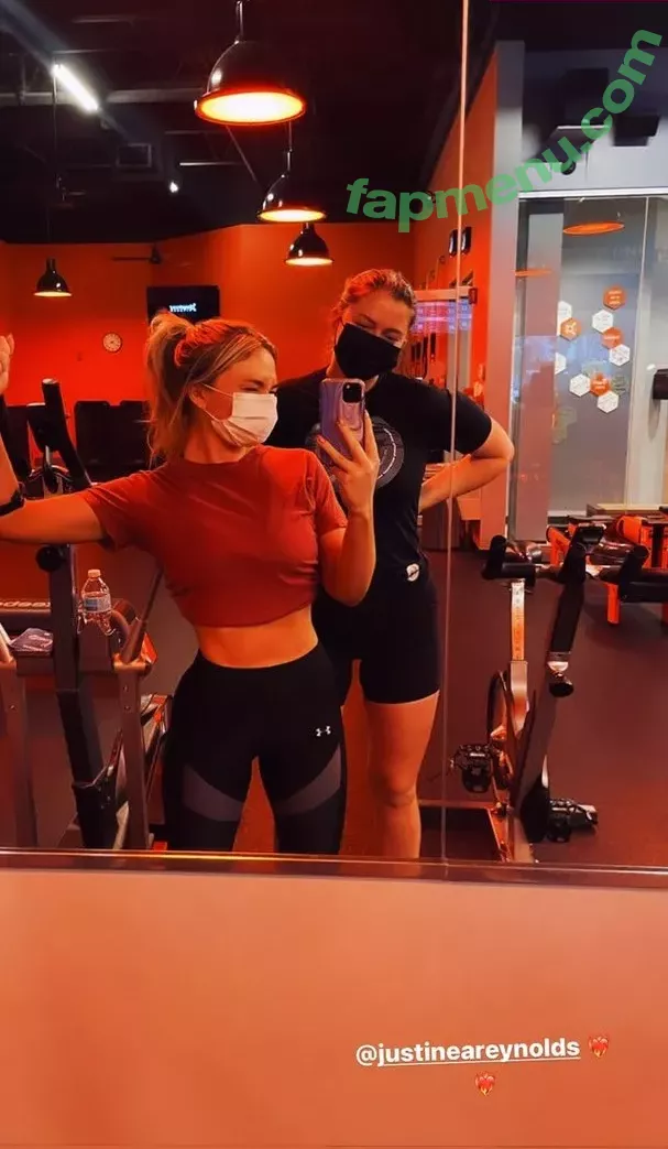 Natalie Alyn Lind nude photo #0030 (NatalieAlynLind / natalynlind)