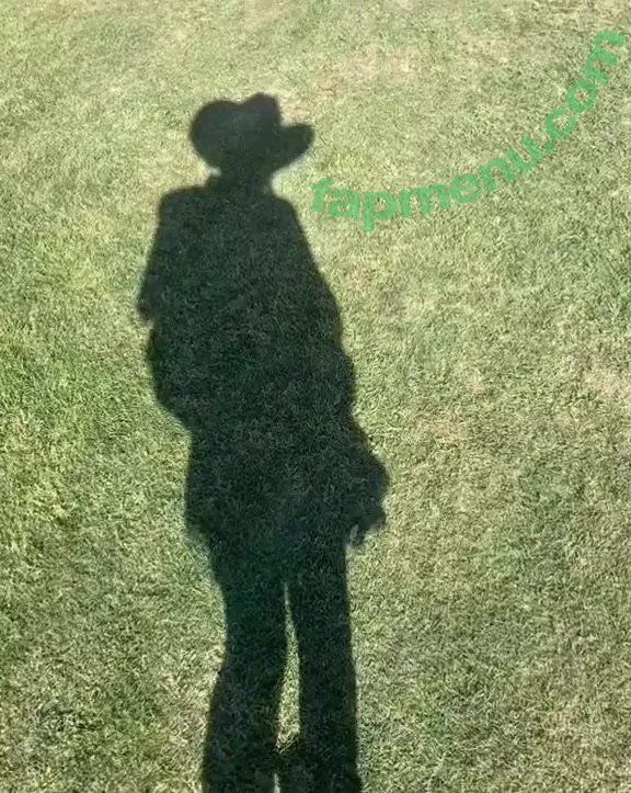 Natalie Alyn Lind nude photo #0090 (NatalieAlynLind / natalynlind)