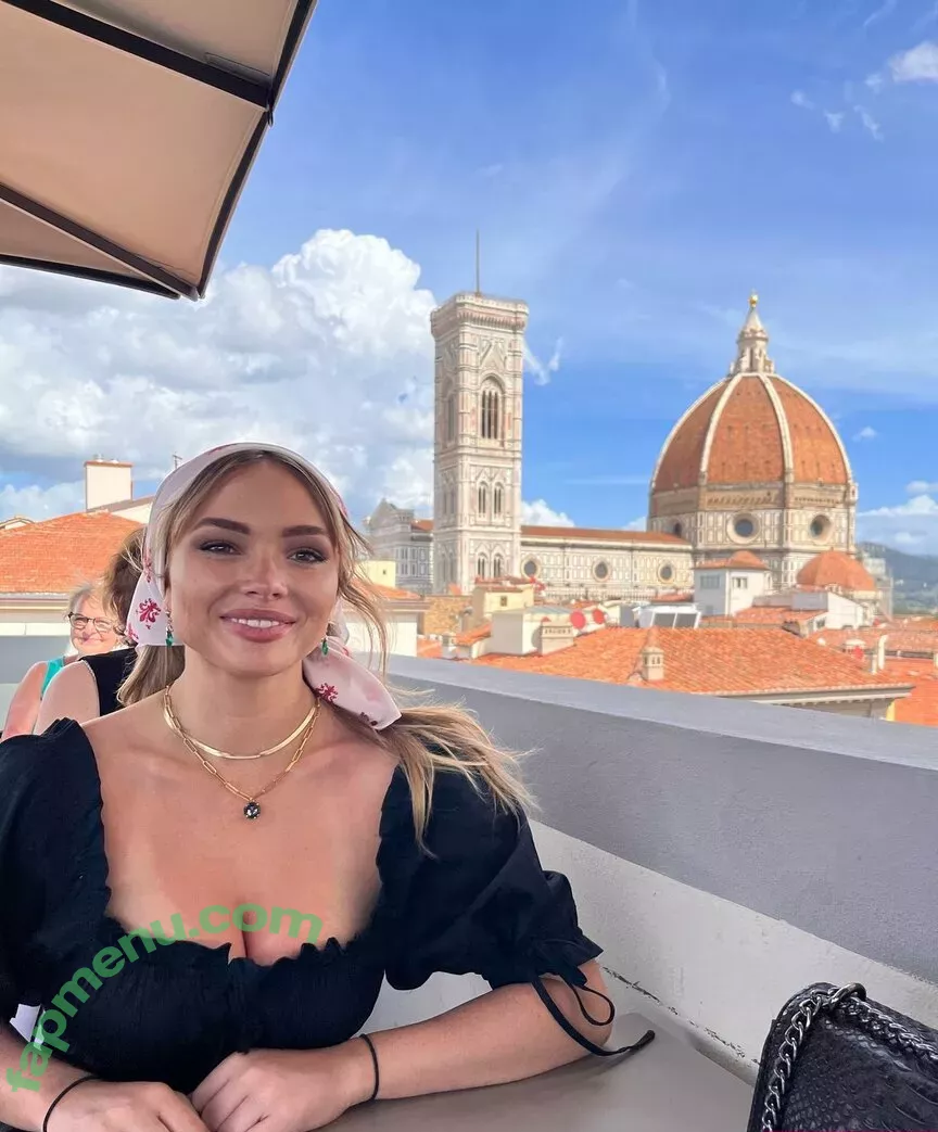 Natalie Alyn Lind nude photo #0188 (NatalieAlynLind / natalynlind)