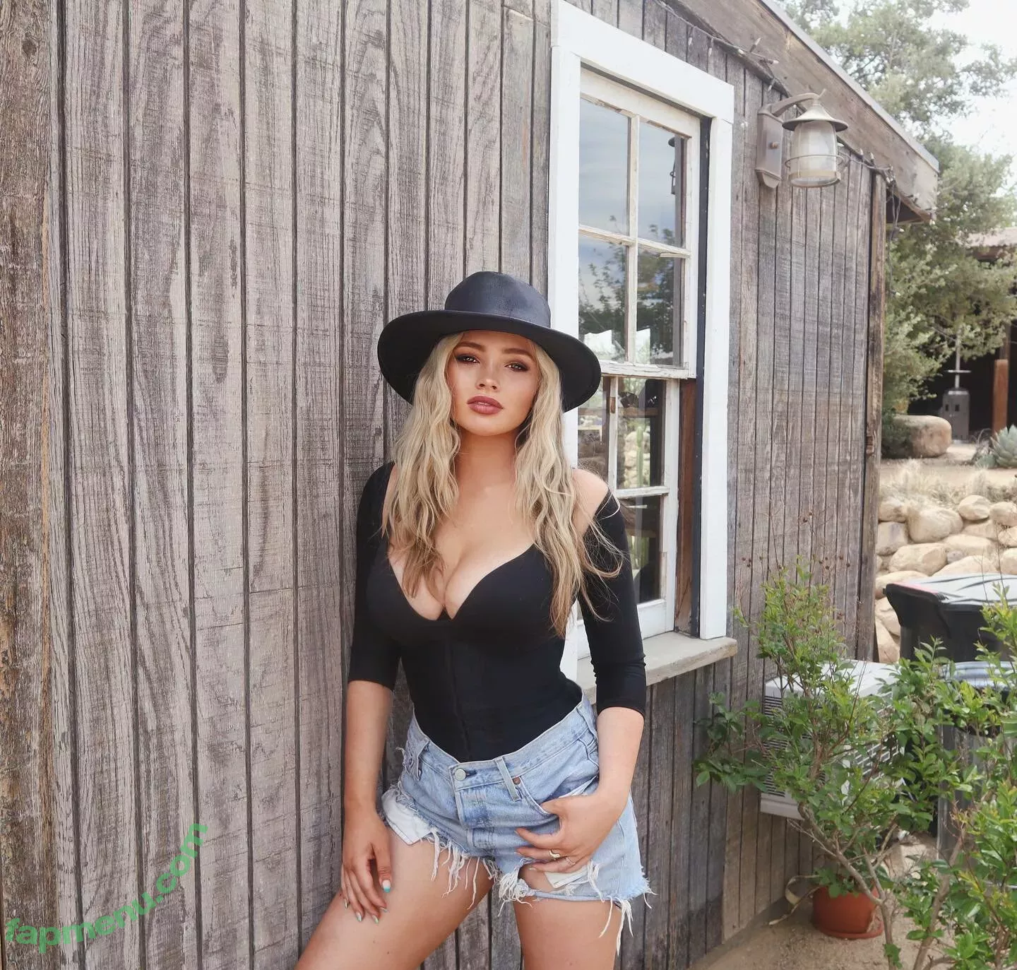 Natalie Alyn Lind nude photo #0241 (NatalieAlynLind / natalynlind)