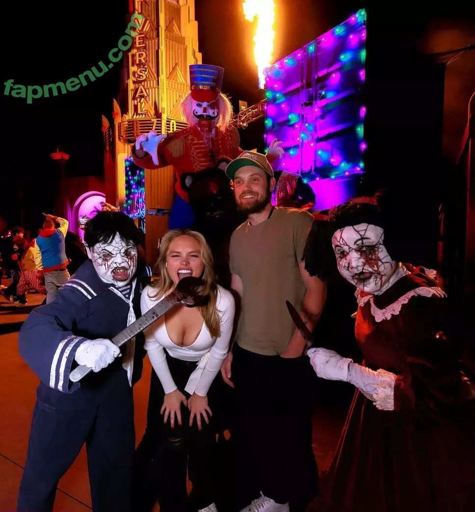 Natalie Alyn Lind nude photo #0422 (NatalieAlynLind / natalynlind)