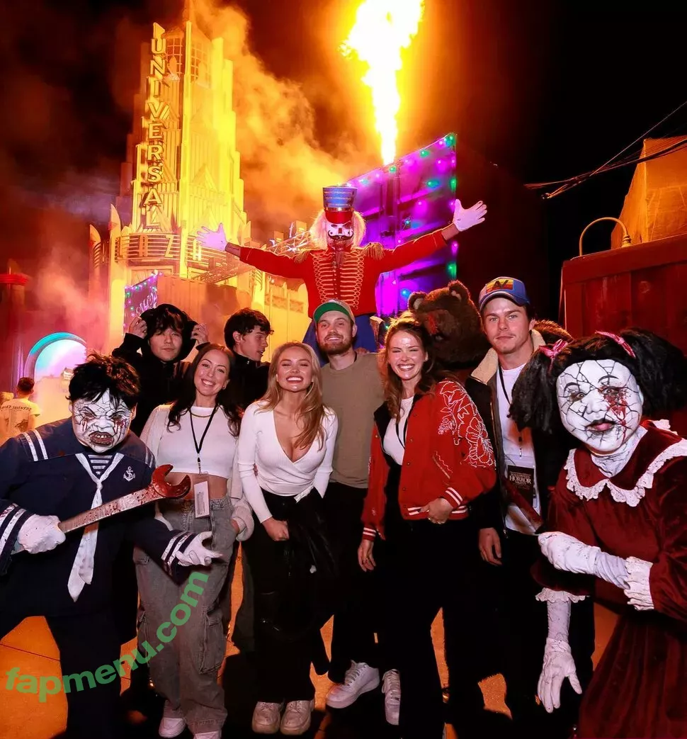 Natalie Alyn Lind nude photo #0423 (NatalieAlynLind / natalynlind)