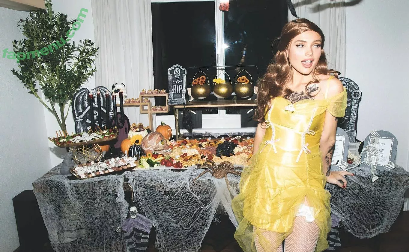 Natalie Alyn Lind nude photo #0426 (NatalieAlynLind / natalynlind)