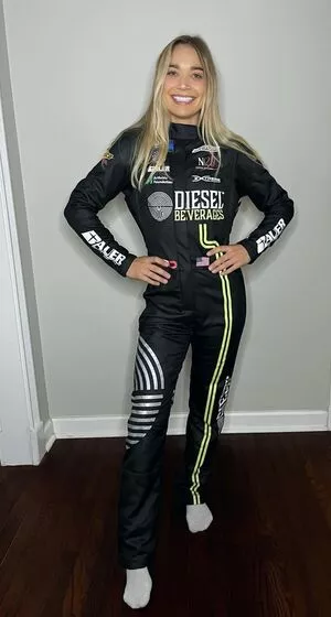 Natalie Decker / NatalieRacing / nataliedecker / user nude photo #0017