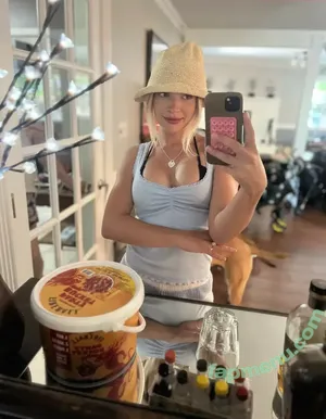 Natalie Decker / NatalieRacing / nataliedecker / user nude photo #0376