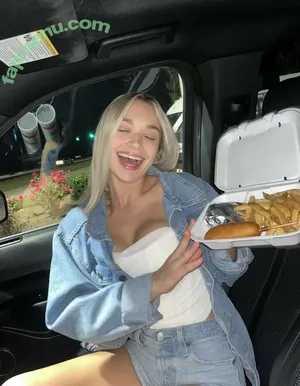 Natalie Decker / NatalieRacing / nataliedecker / user nude photo #0497