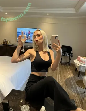 Natalie Decker / NatalieRacing / nataliedecker / user nude photo #0767