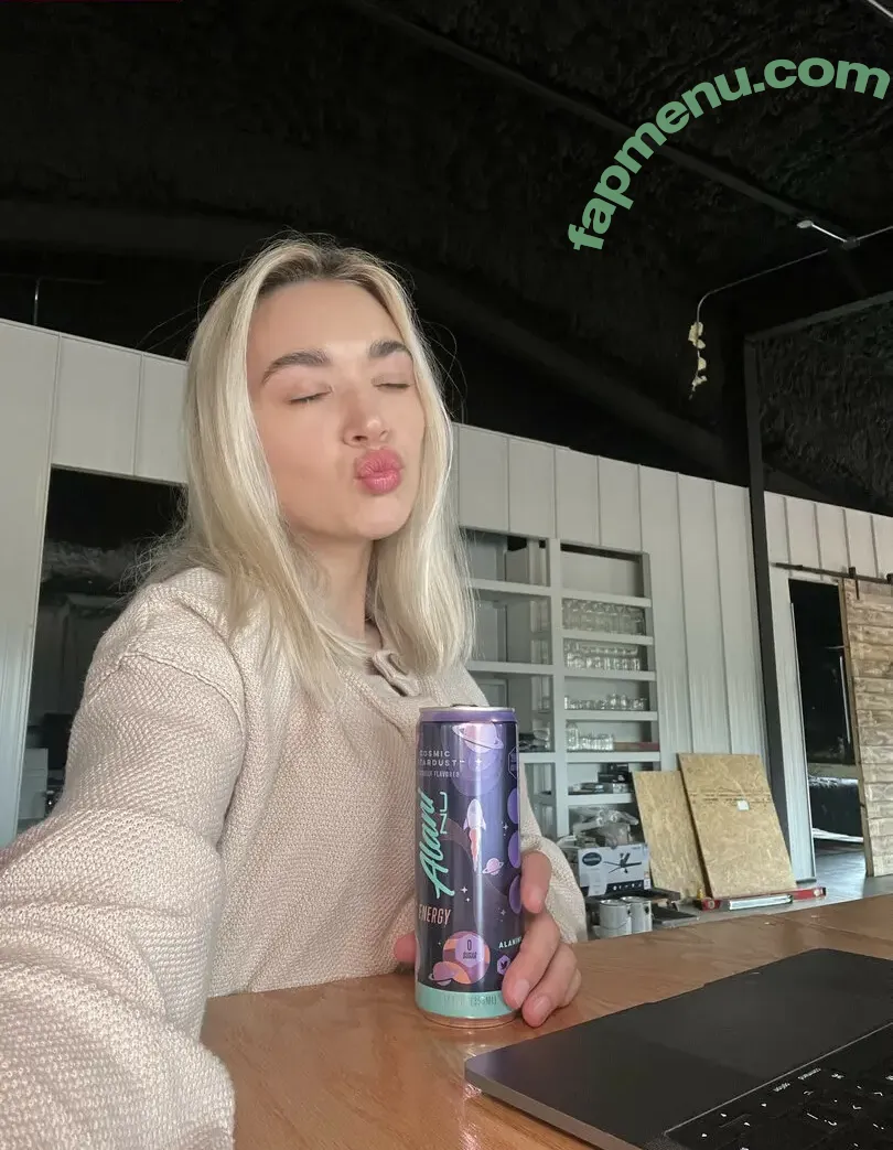 Natalie Decker nude photo #0609 (NatalieRacing / nataliedecker / user)