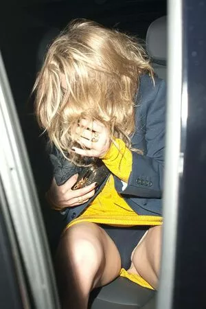 Natalie Dormer / nataliedormer nude photo #0026