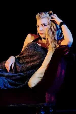Natalie Dormer / nataliedormer nude photo #0102