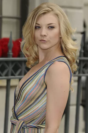 Natalie Dormer / nataliedormer nude photo #0120
