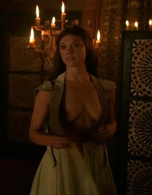 Natalie Dormer / nataliedormerig nude photo #0425