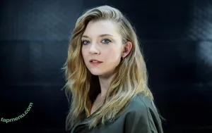 Natalie Dormer / nataliedormerig nude photo #0502