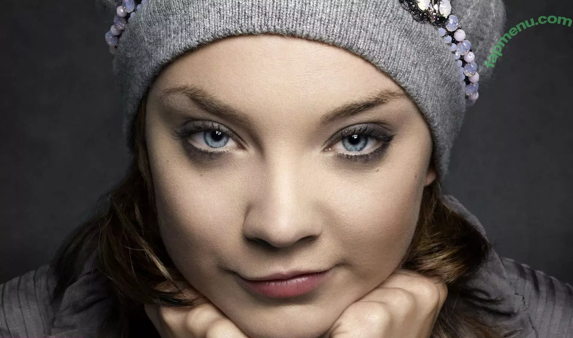 Natalie Dormer nude photo #0023 (nataliedormer)