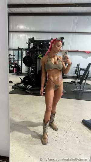 Natalie Eva Marie / natalieevamarie nude photo #0101