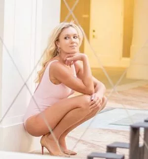 Natalie Gulbis / nataliegulbis nude photo #0022