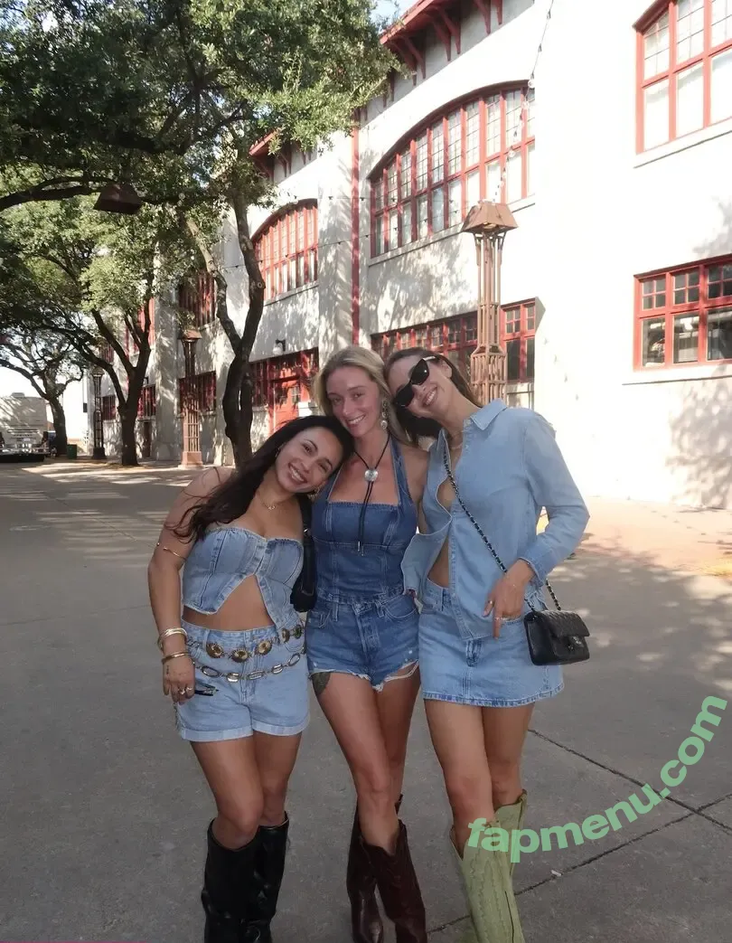 Natalie Hooper nude photo #0049 (nataliehooper)