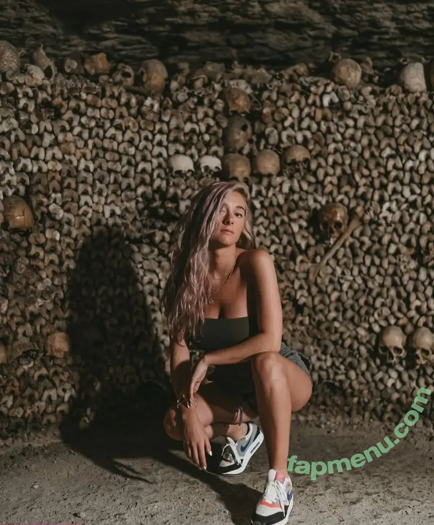 Natalie Hooper nude photo #0093 (nataliehooper)