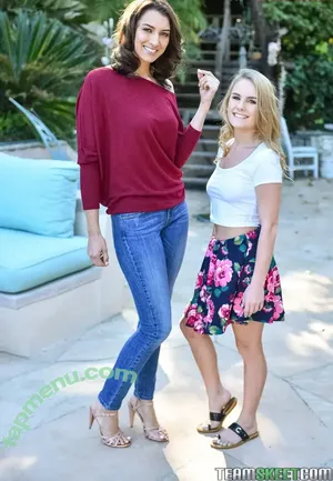 Natalie Knight / natalieknightlive / nknightxxx nude photo #0325