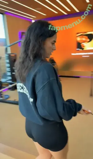 Natalie Mariduena / natalinanoel nude photo #0380