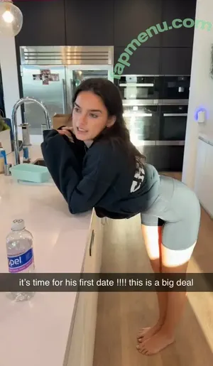 Natalie Mariduena / natalinanoel nude photo #0403