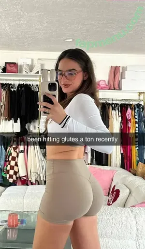 Natalie Mariduena / natalinanoel nude photo #0422