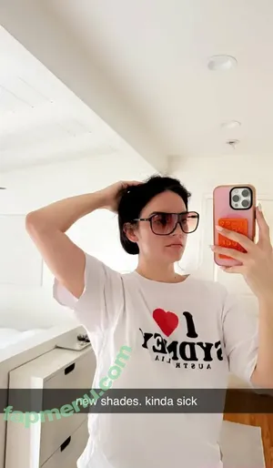 Natalie Mariduena / natalinanoel nude photo #0453