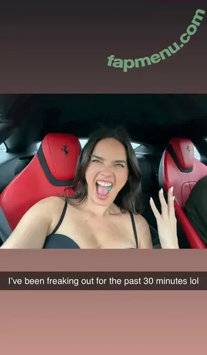 Natalie Mariduena / natalinanoel nude photo #0480