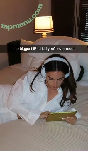 Natalie Mariduena / natalinanoel nude photo #0510