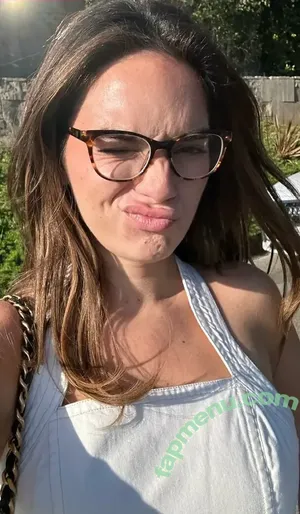 Natalie Mariduena / natalinanoel nude photo #0528