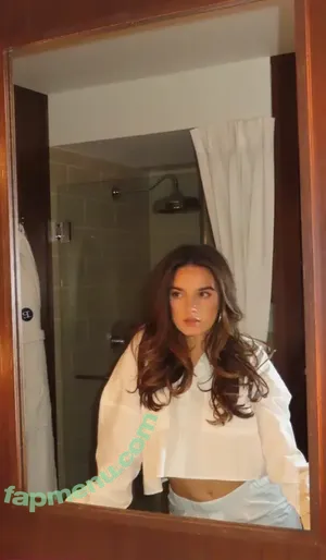 Natalie Mariduena / natalinanoel nude photo #0530