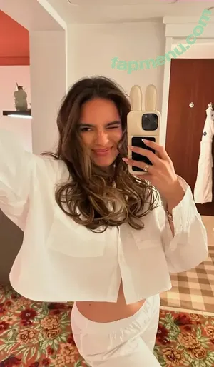 Natalie Mariduena / natalinanoel nude photo #0541