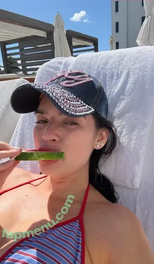 Natalie Mariduena / natalinanoel nude photo #0575