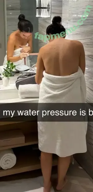 Natalie Mariduena / natalinanoel nude photo #0594