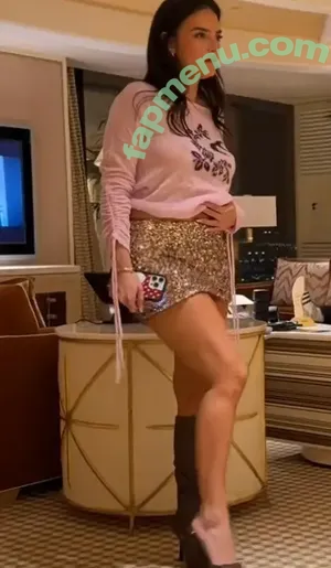 Natalie Mariduena / natalinanoel nude photo #0655