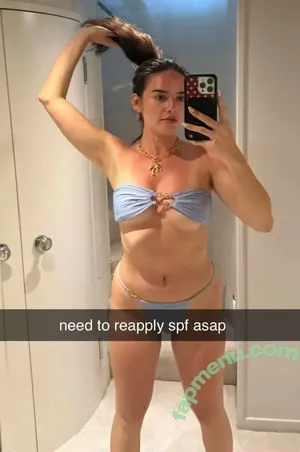 Natalie Mariduena / natalinanoel nude photo #0827