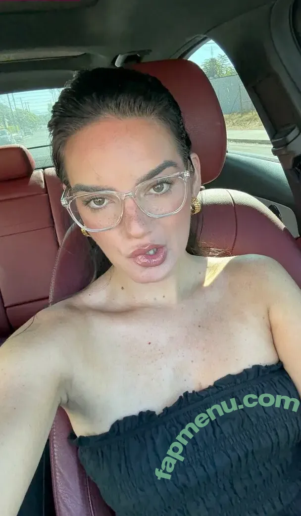 Natalie Mariduena nude photo #0290 (natalinanoel)