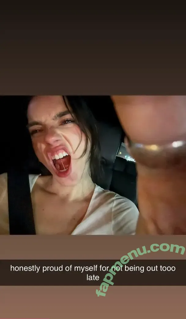 Natalie Mariduena nude photo #0355 (natalinanoel)