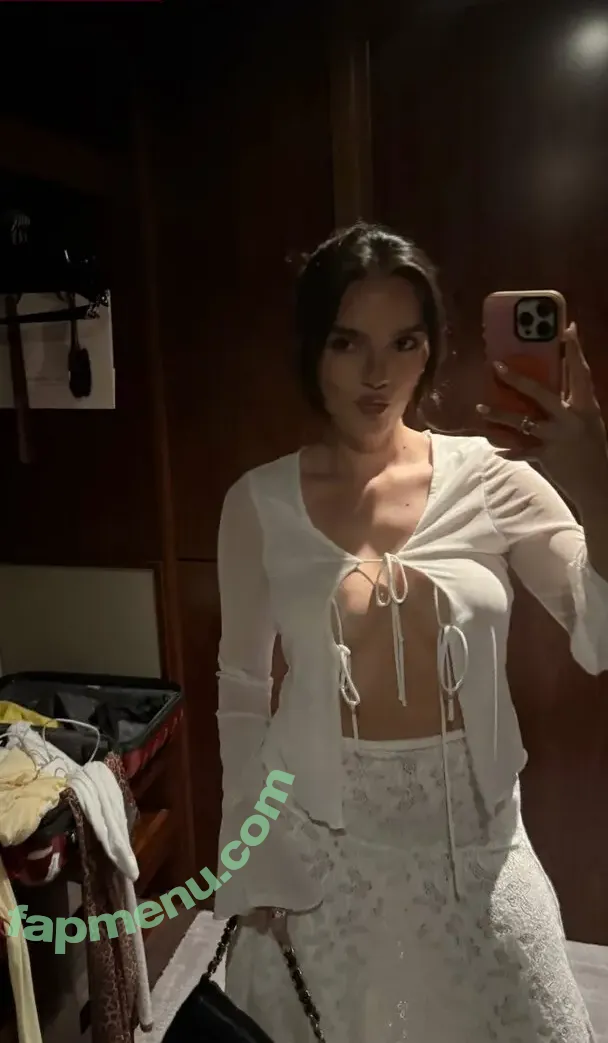 Natalie Mariduena nude photo #0367 (natalinanoel)