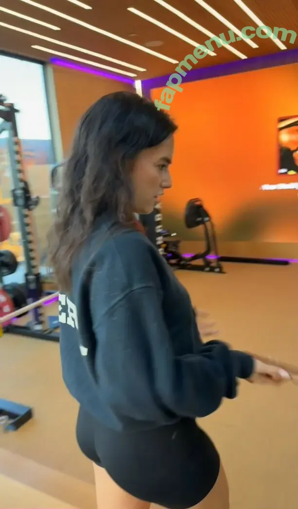 Natalie Mariduena nude photo #0379 (natalinanoel)