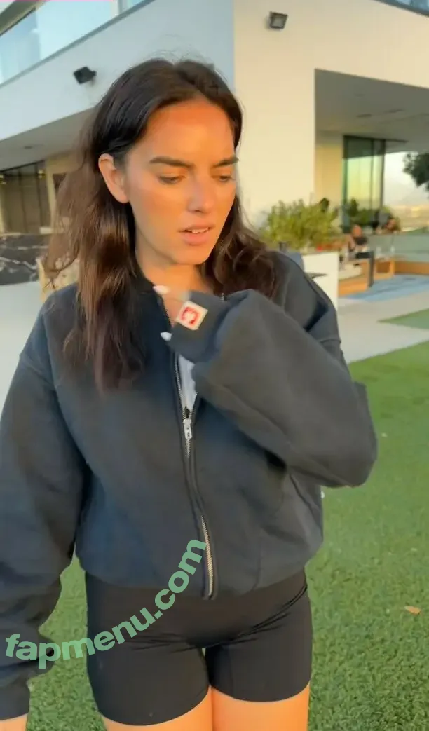 Natalie Mariduena nude photo #0386 (natalinanoel)