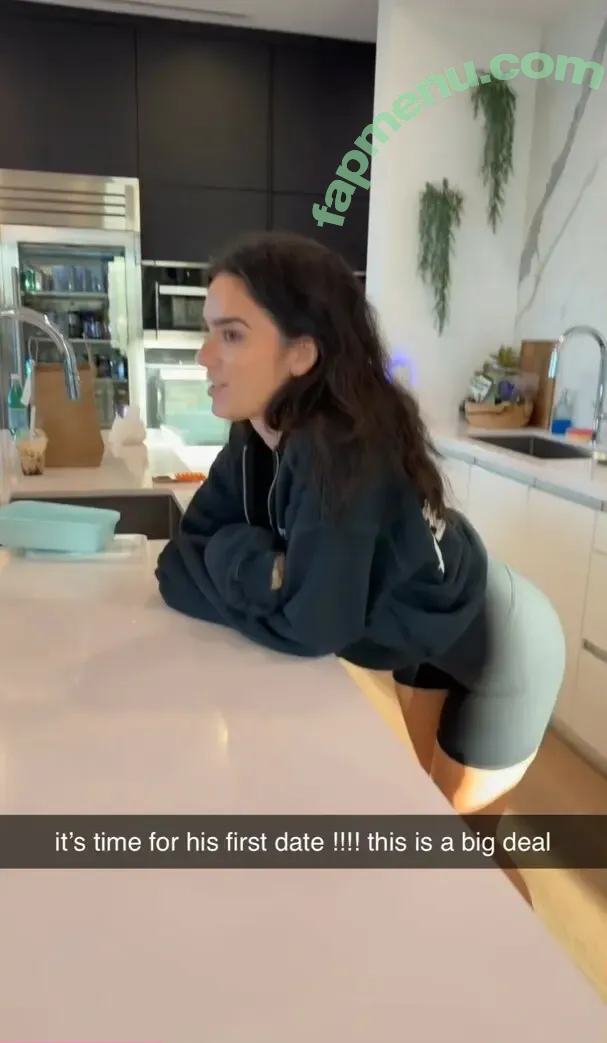 Natalie Mariduena nude photo #0392 (natalinanoel)