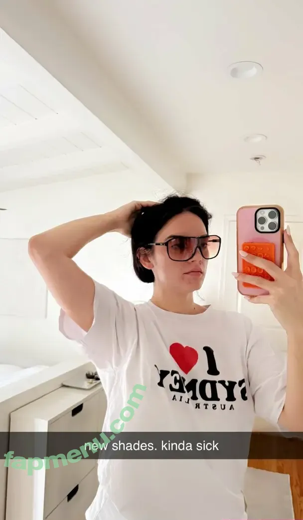 Natalie Mariduena nude photo #0453 (natalinanoel)